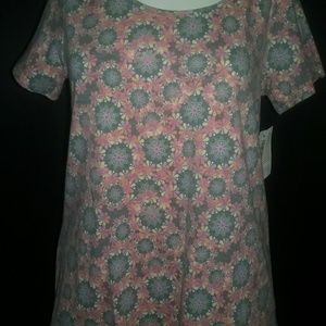 Small floral Classic Tee bnwt